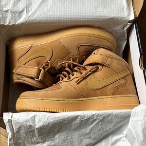 NIB Nike Air Force 1 Mid ‘07s